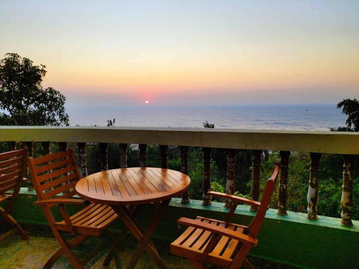 Villa Infinity By The Sea Murud  Eksteriør billede
