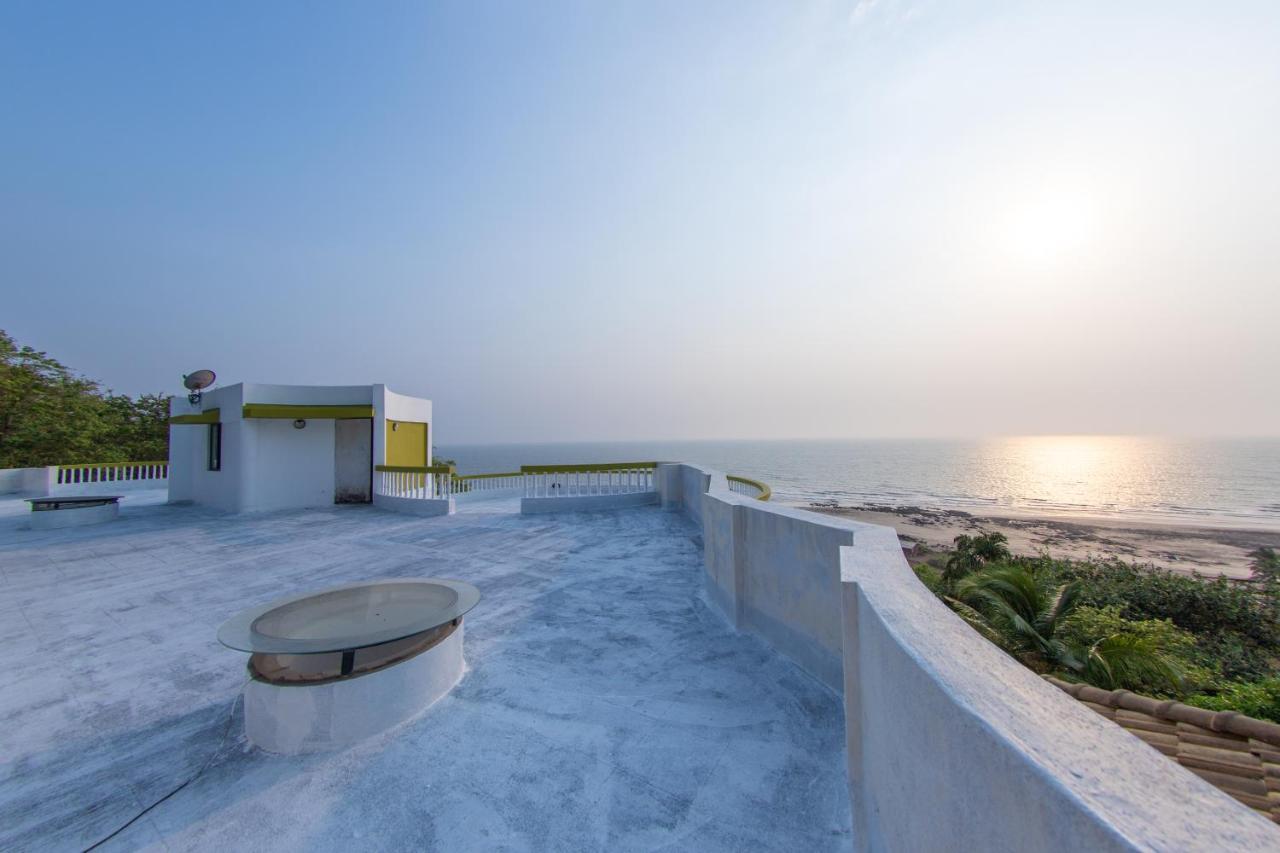 Villa Infinity By The Sea Murud  Eksteriør billede